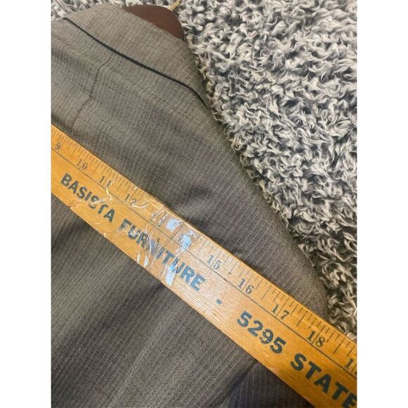 Giovanni Men's Gray 2 Piece Suit Size 46 Formal Double-Vented - Picture 9 of 16